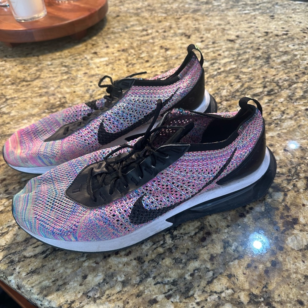 Nike AirMax Flyknit Racer Athletic Shoes with Black Swoosh men’s size 12